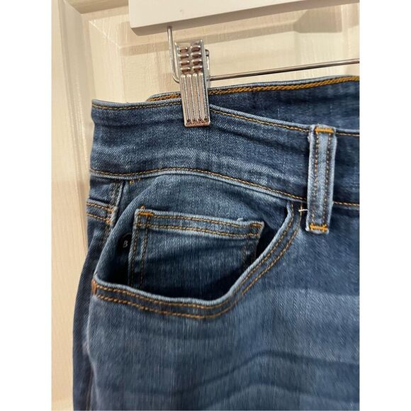 Judy Blue Skinny Fit Mid Rise Jeans sz 16W EUC - Picture 3 of 7